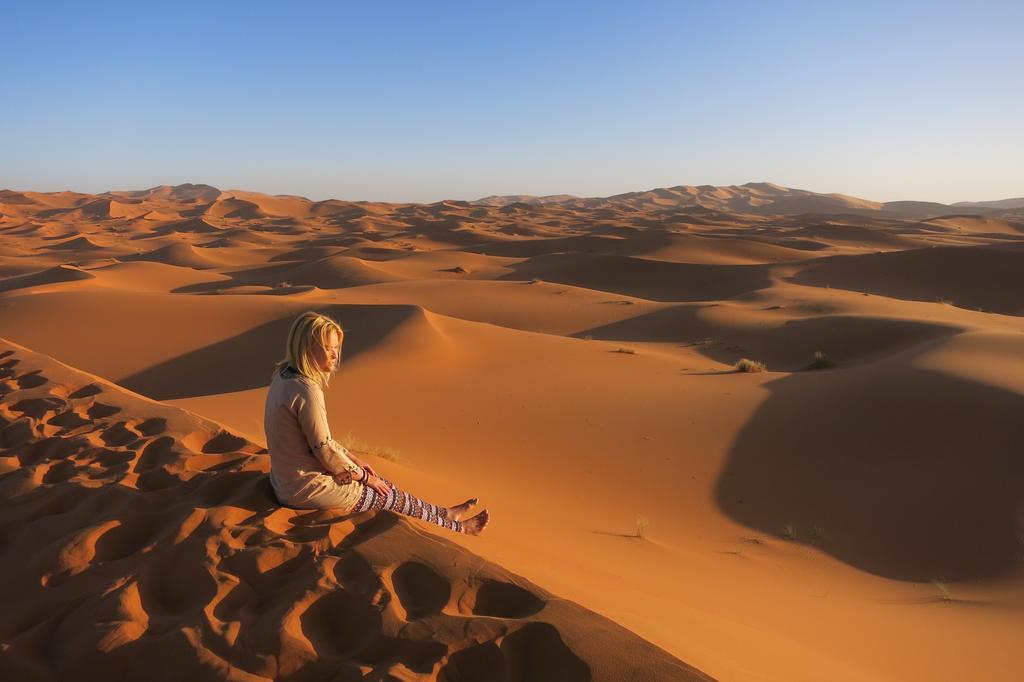 Готель Sahara Camel Tours Camp Мерзуга Екстер'єр фото