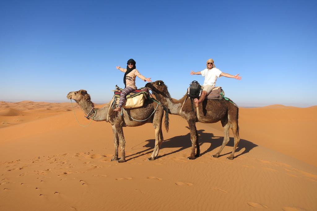 Готель Sahara Camel Tours Camp Мерзуга Номер фото