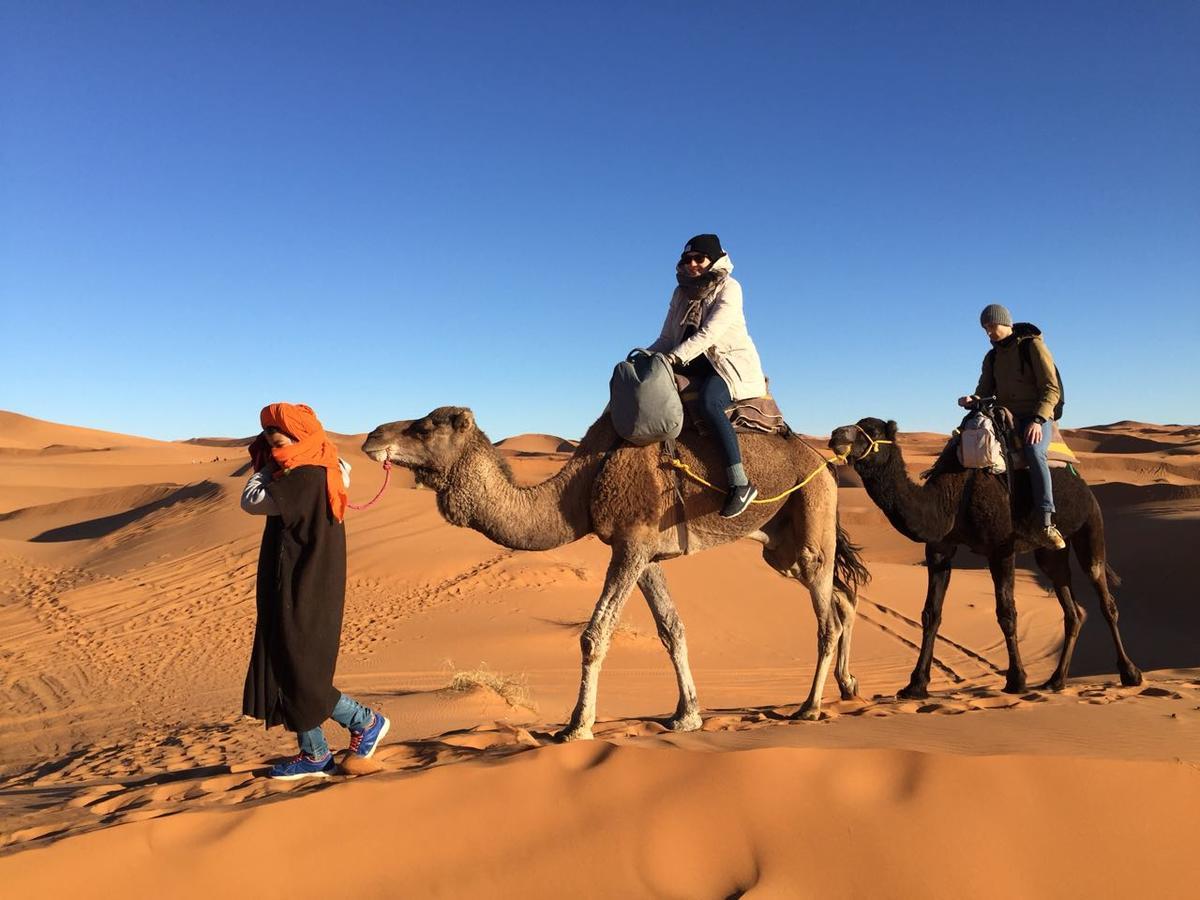 Готель Sahara Camel Tours Camp Мерзуга Екстер'єр фото