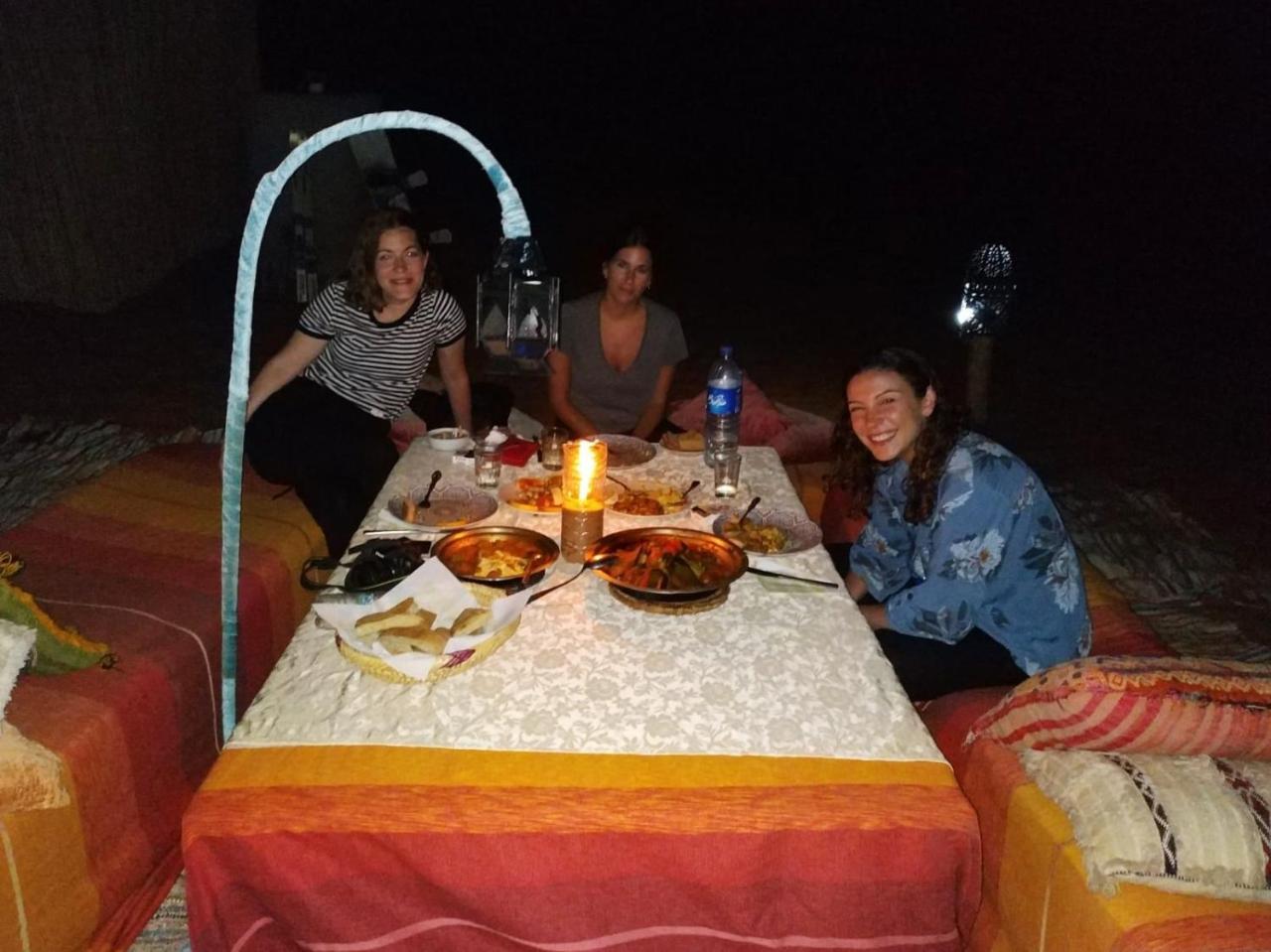Готель Sahara Camel Tours Camp Мерзуга Екстер'єр фото